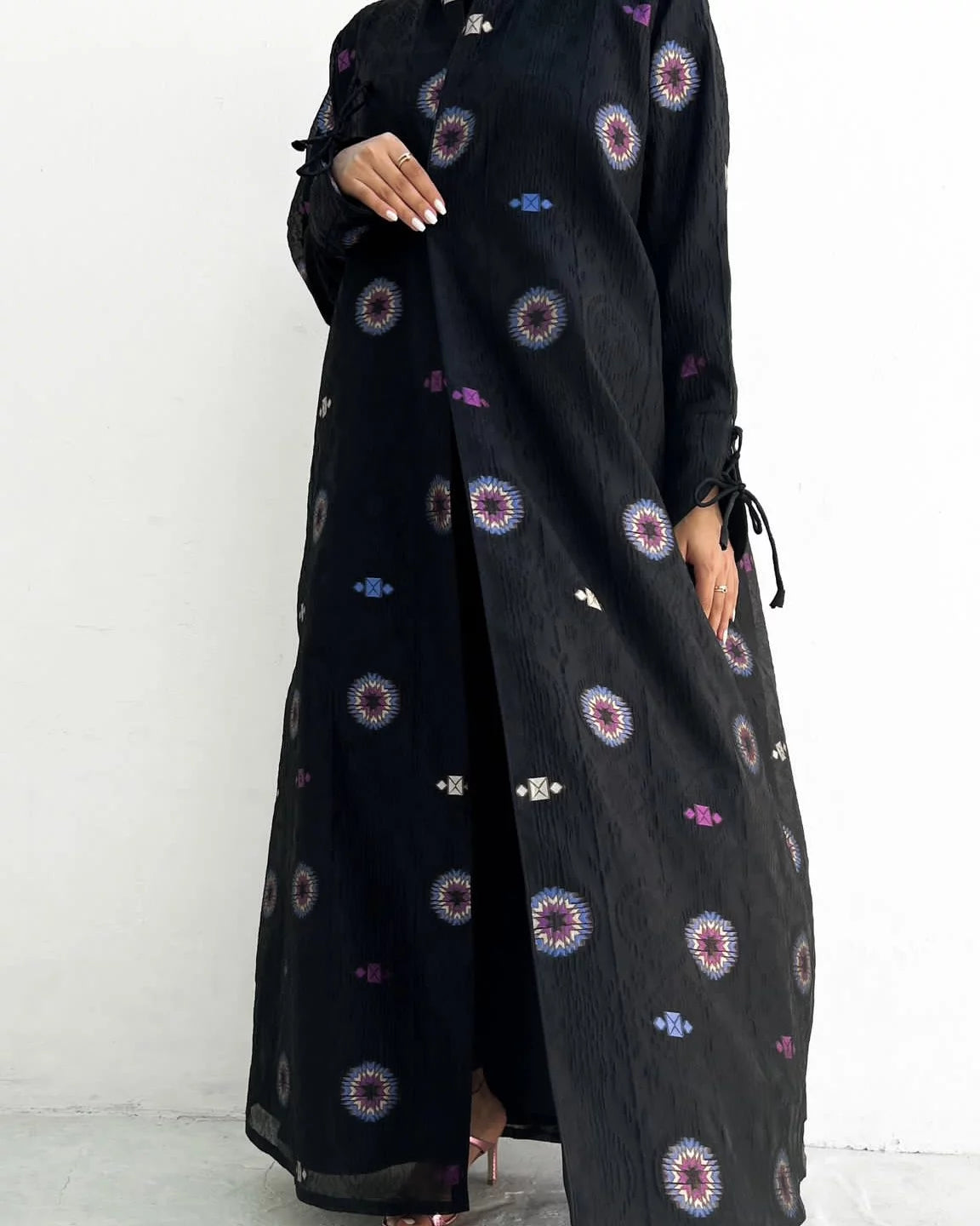 Geometric Grace – Amethyst