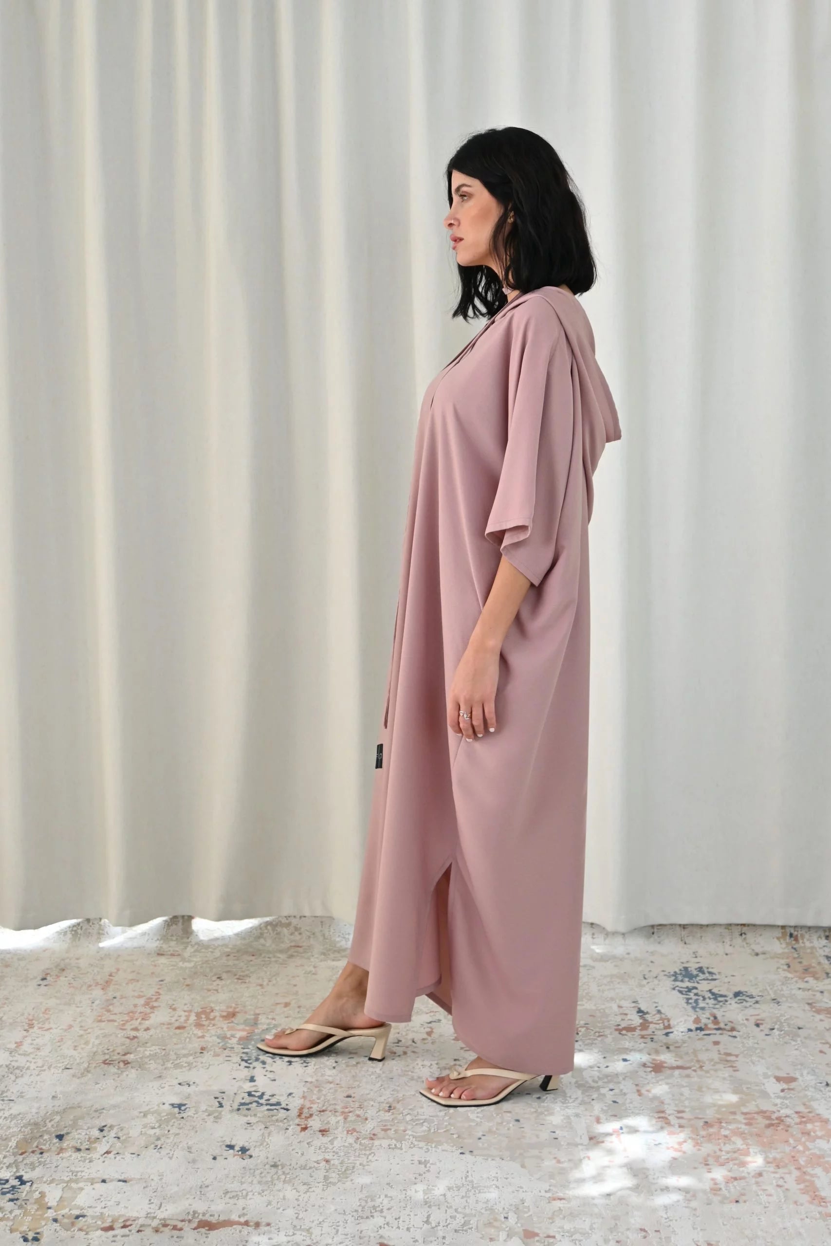 Hood Enchantress – Dusty Pink