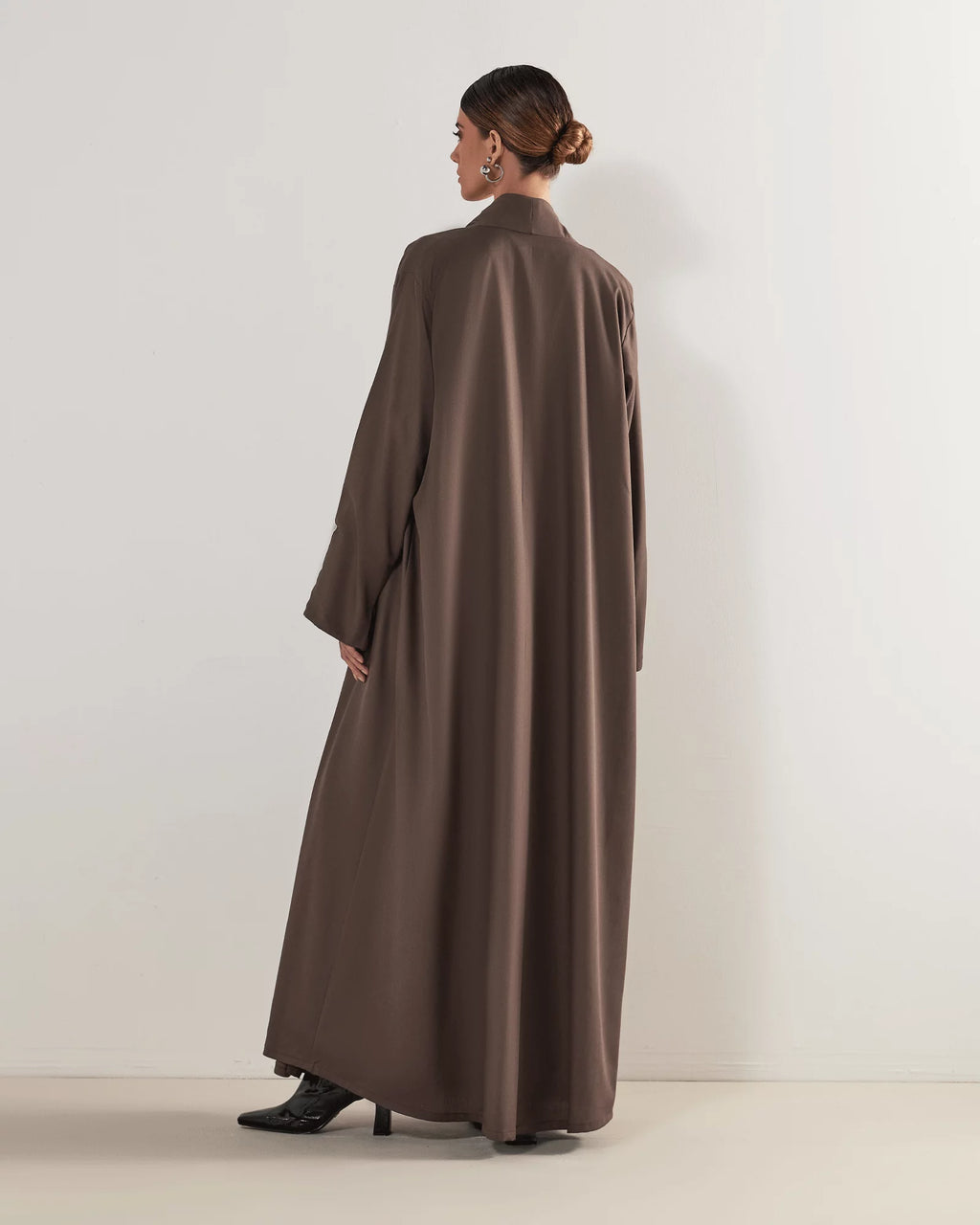 ساعة الشركات – هدوء الكثبان الرملية