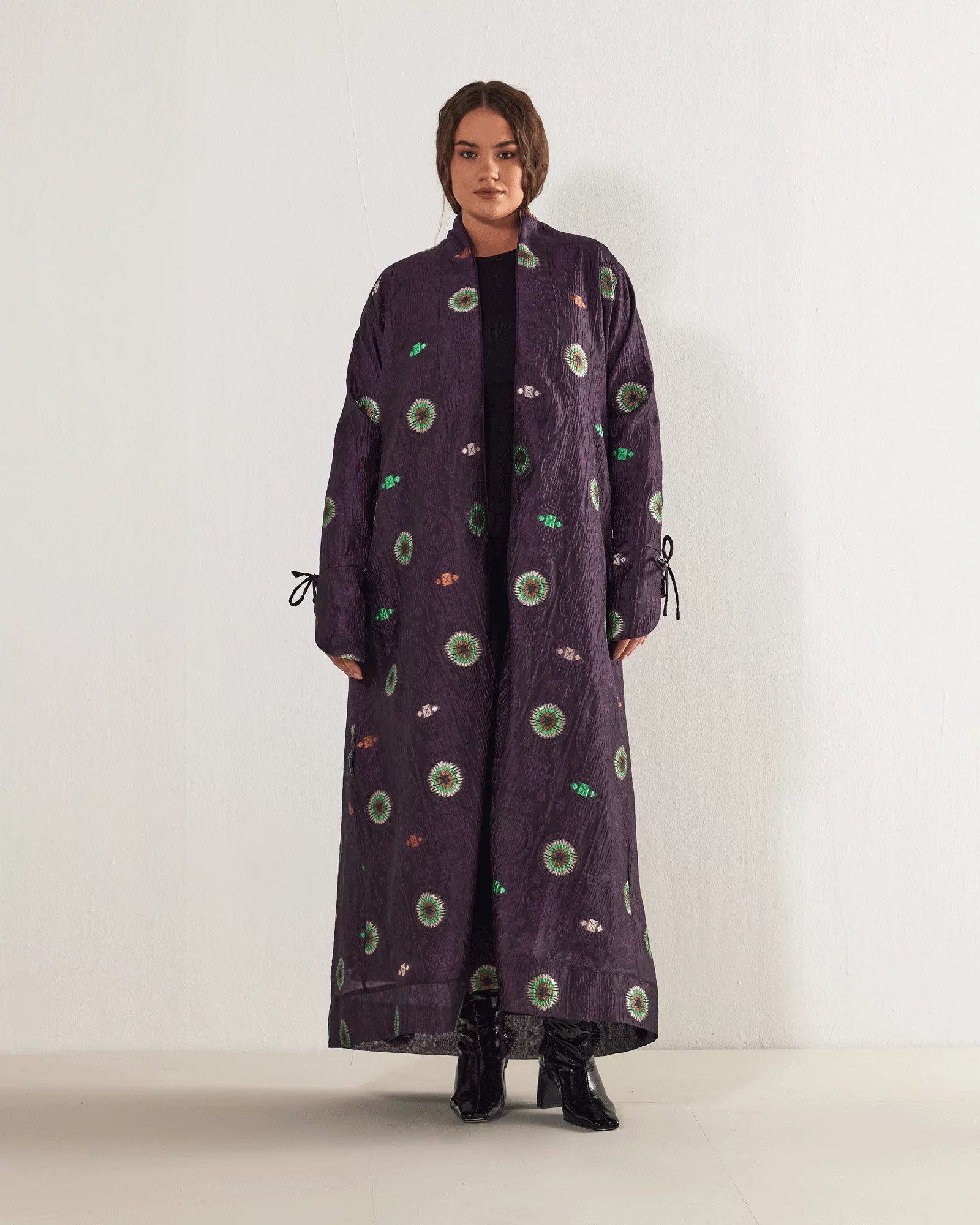 Geometric Grace – Amethyst