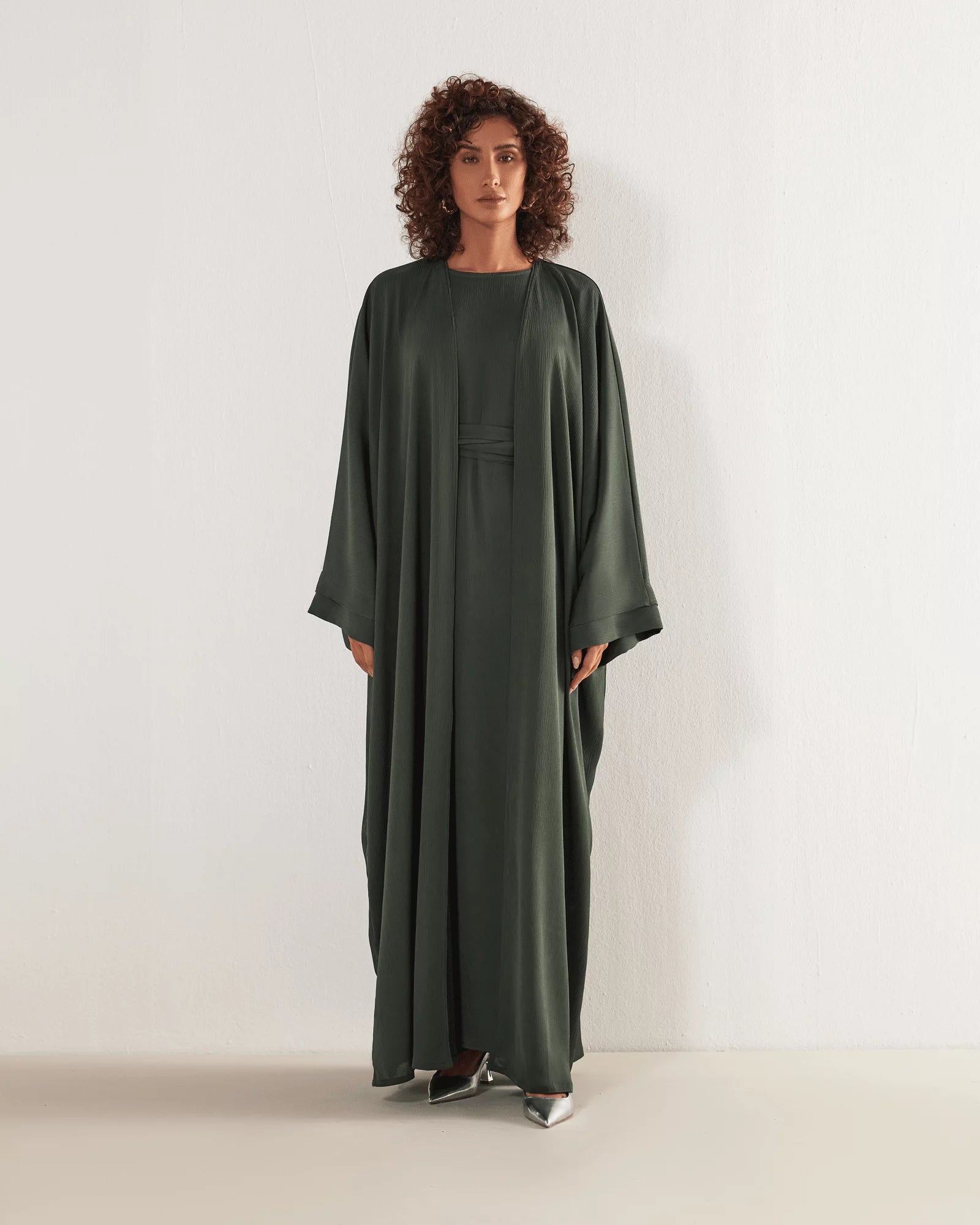 Hot Item ★ Posh Abaya