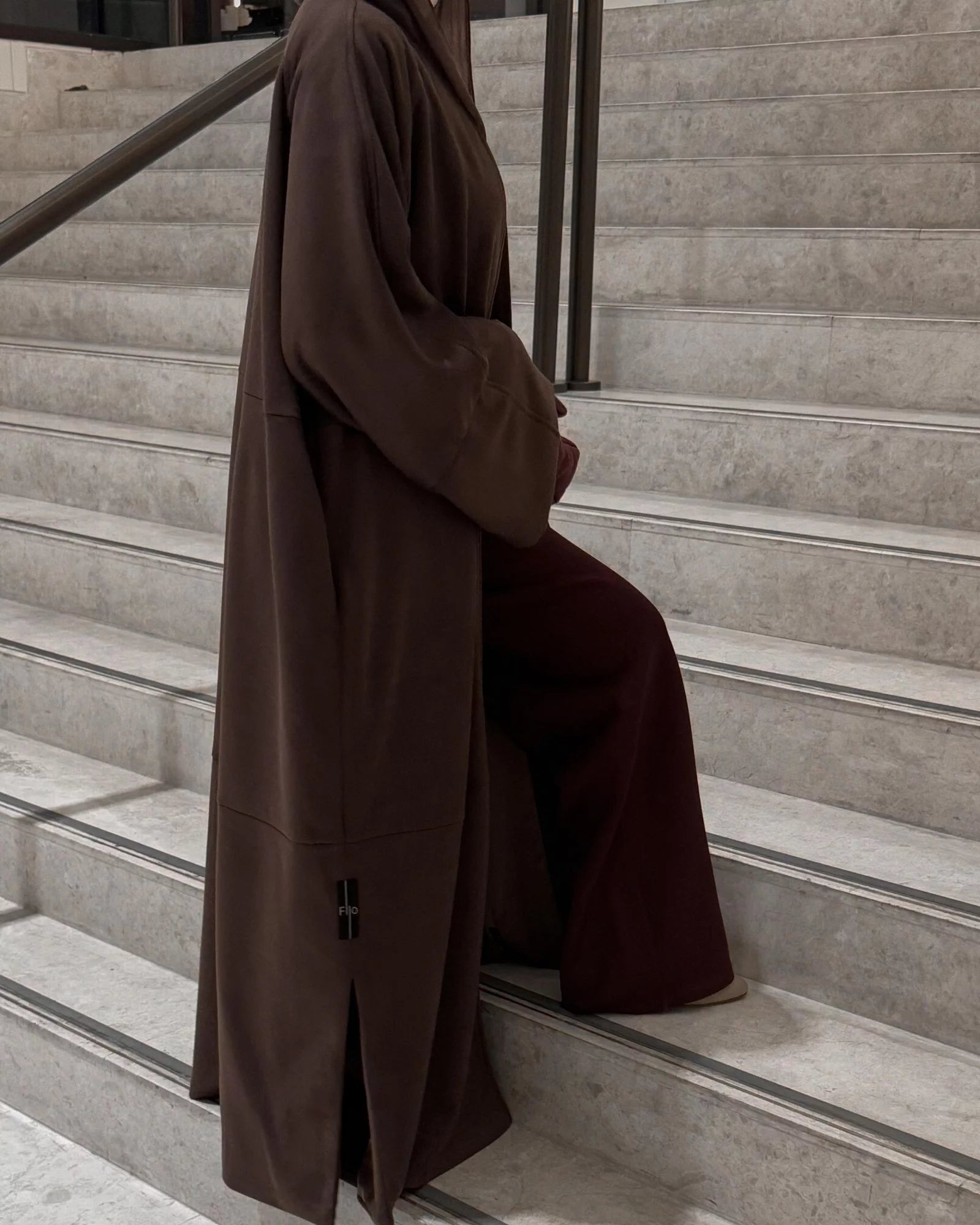 Velvet Winter – Mahogany