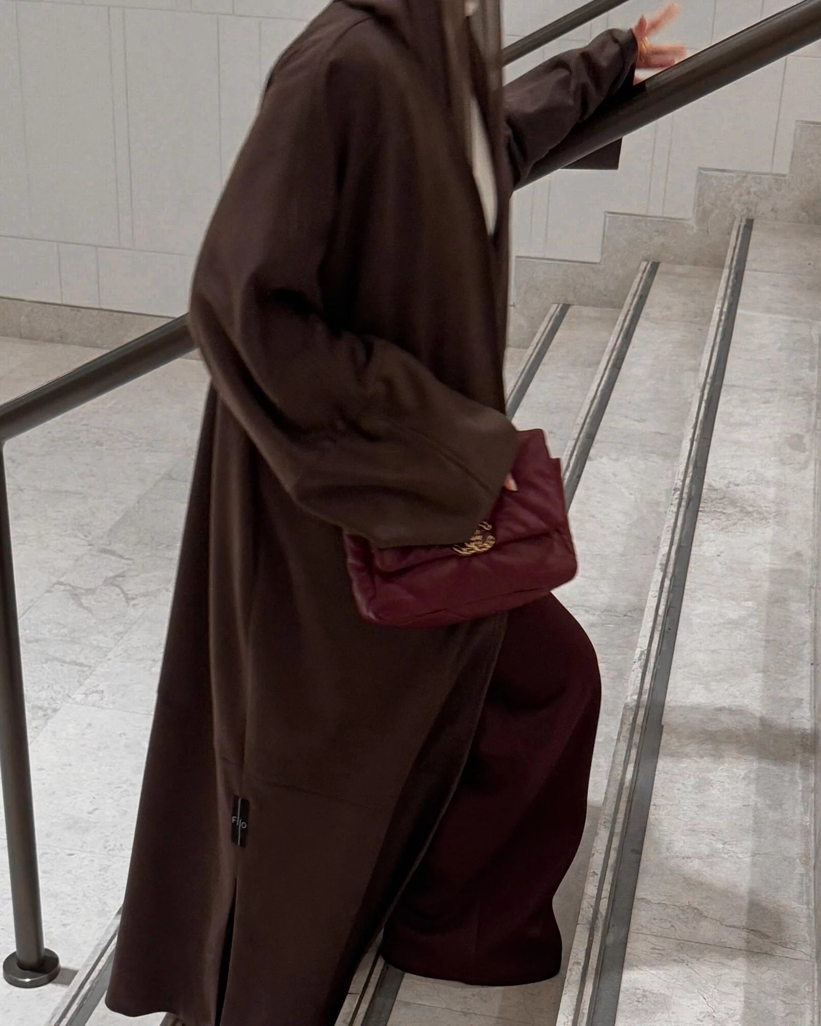 Velvet Winter – Mahogany