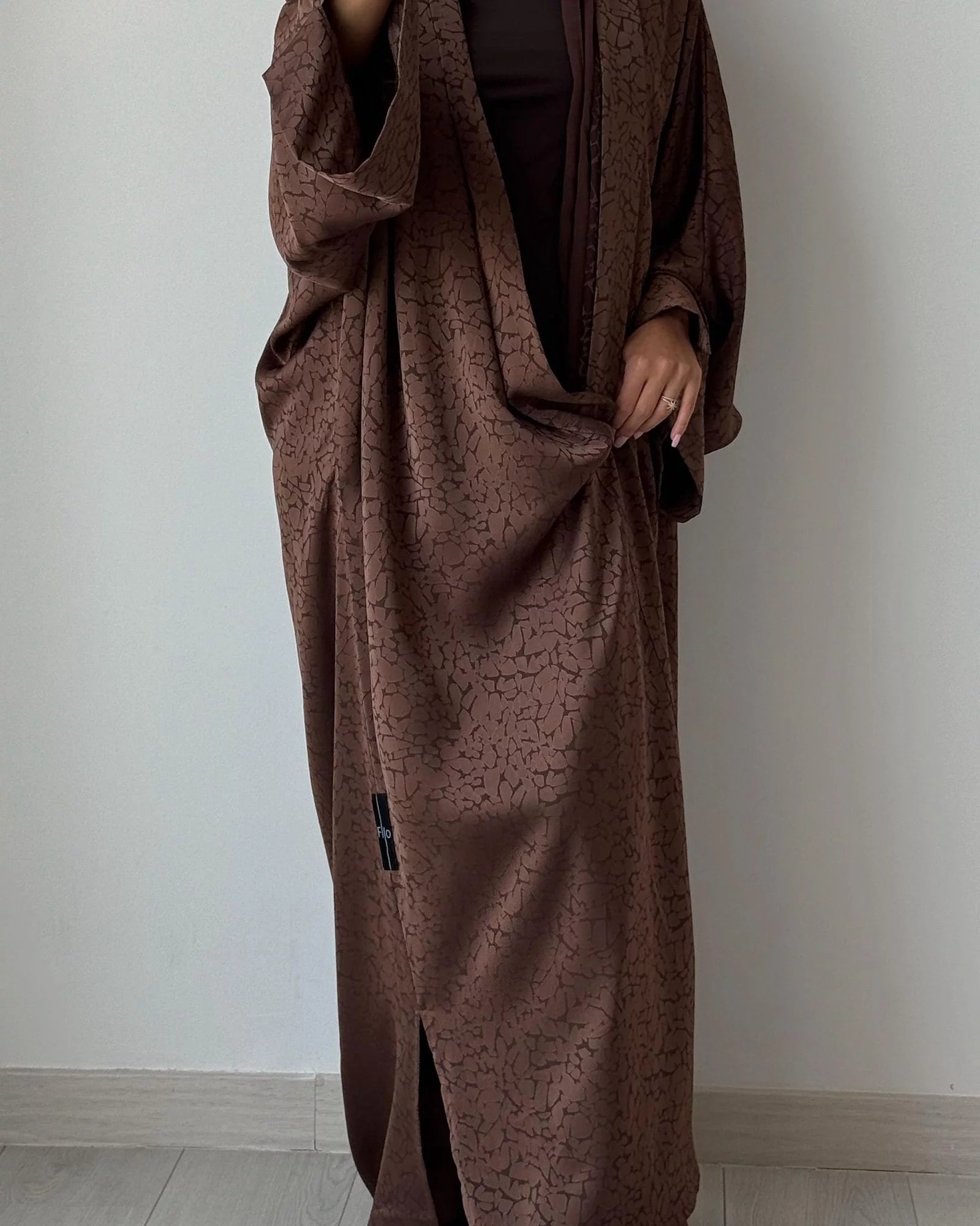 Earth Luxe “Limited”