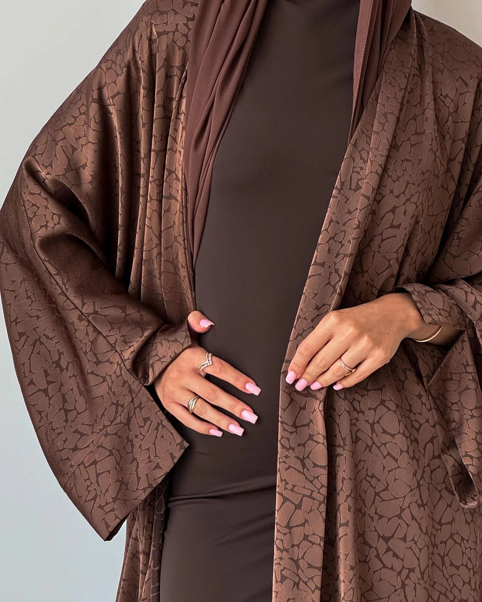 Earth Luxe “Limited”