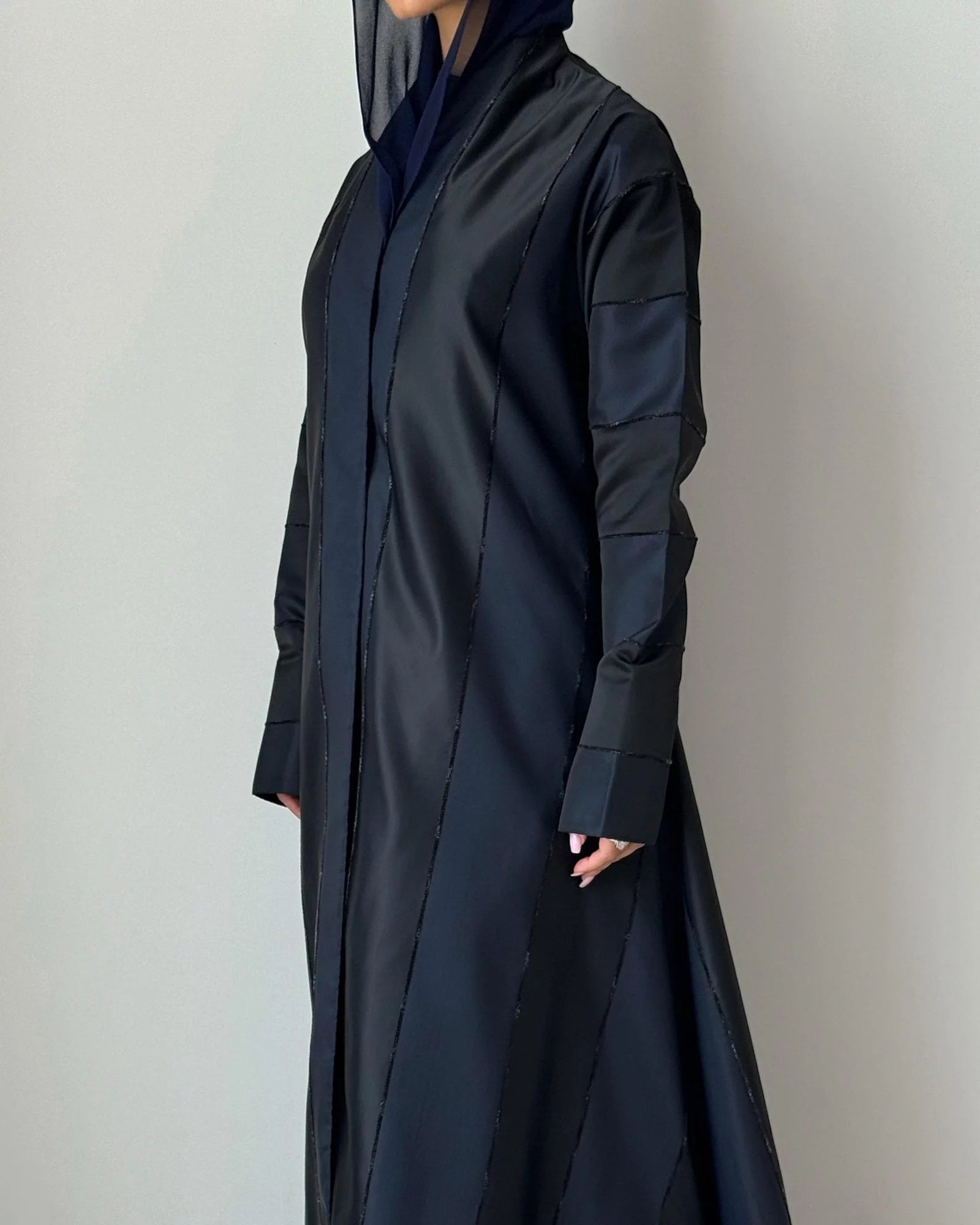 Noir Lines “Limited”