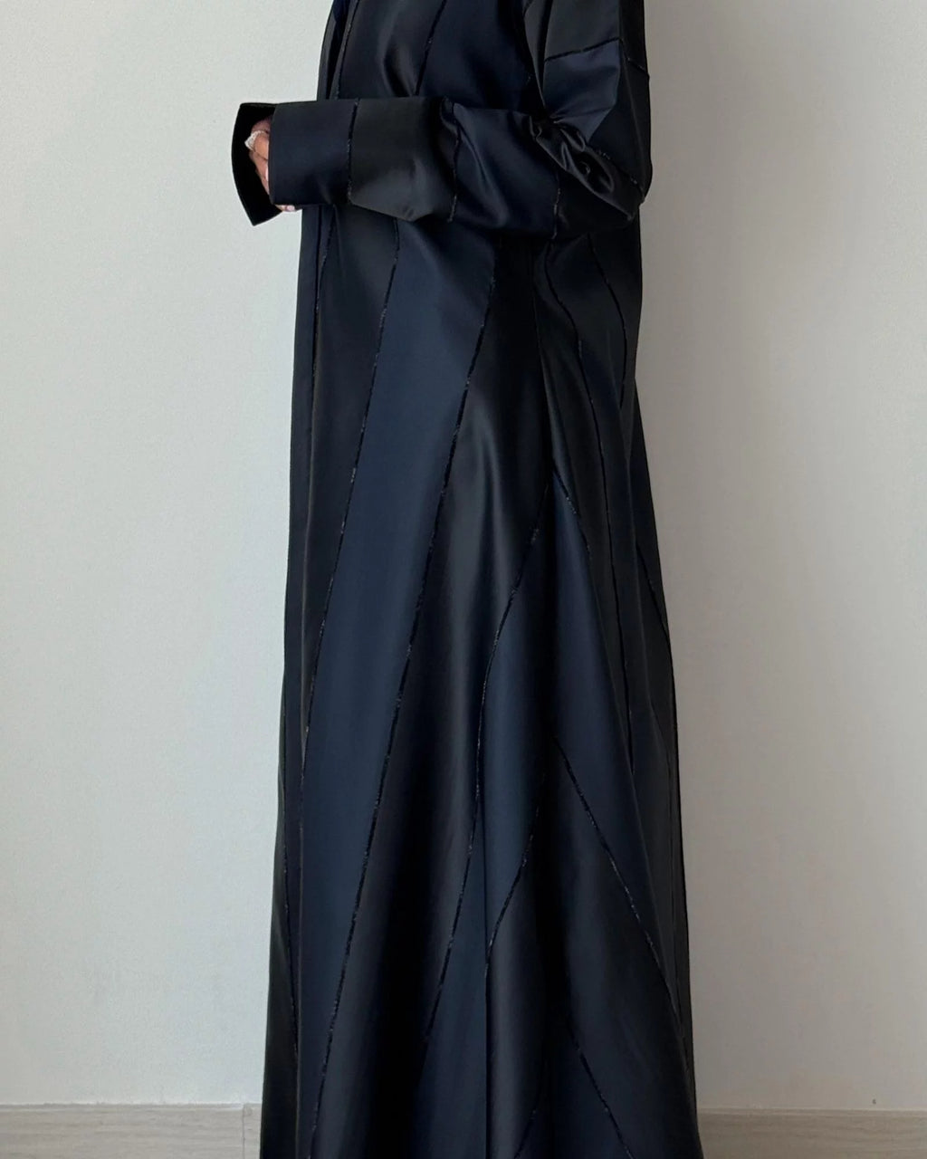 Noir Lines “Limited”