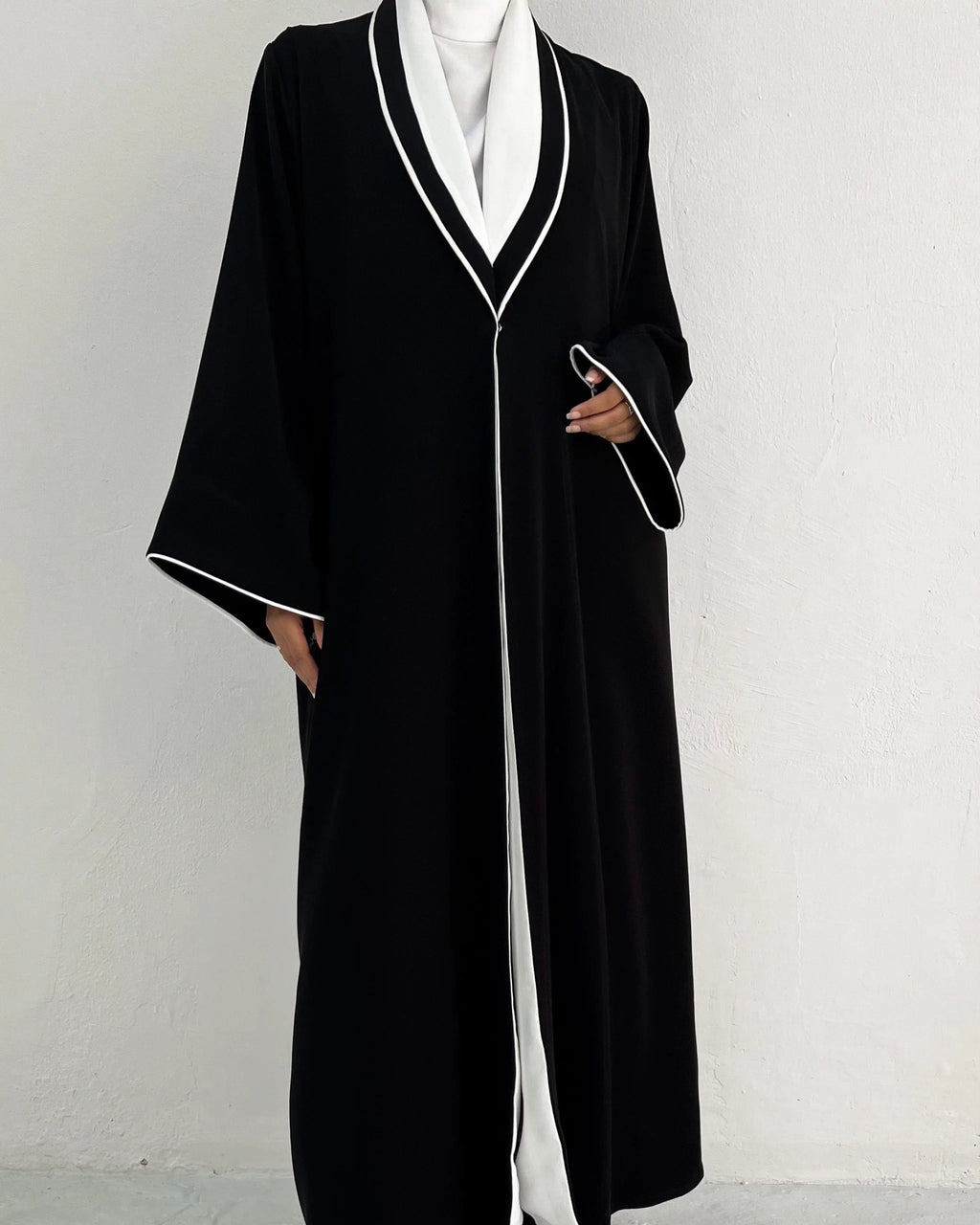 ساعة الشركة – SleekSilhouette