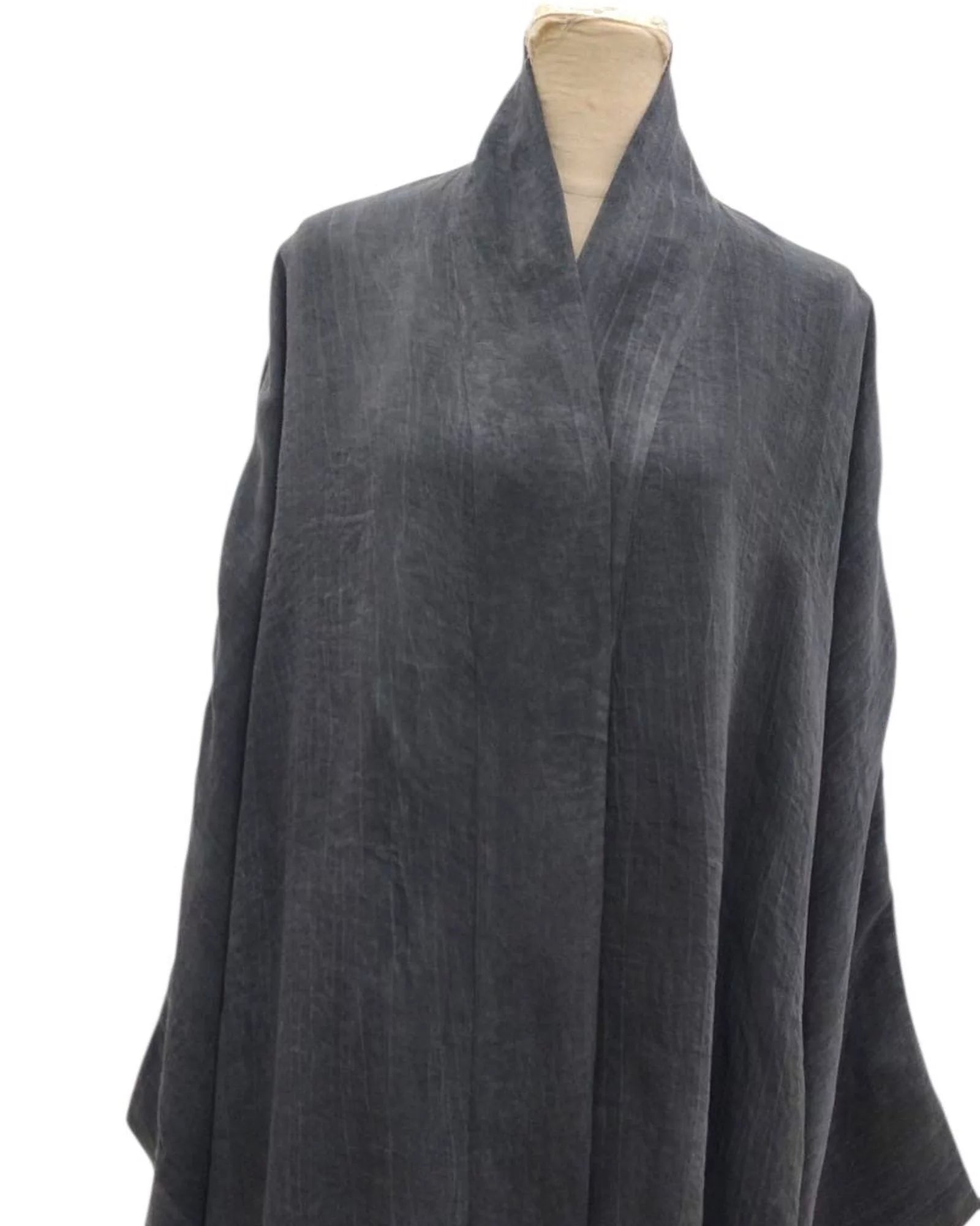 كتان ناعم رمادي غامق (جاهز للاستخدام)