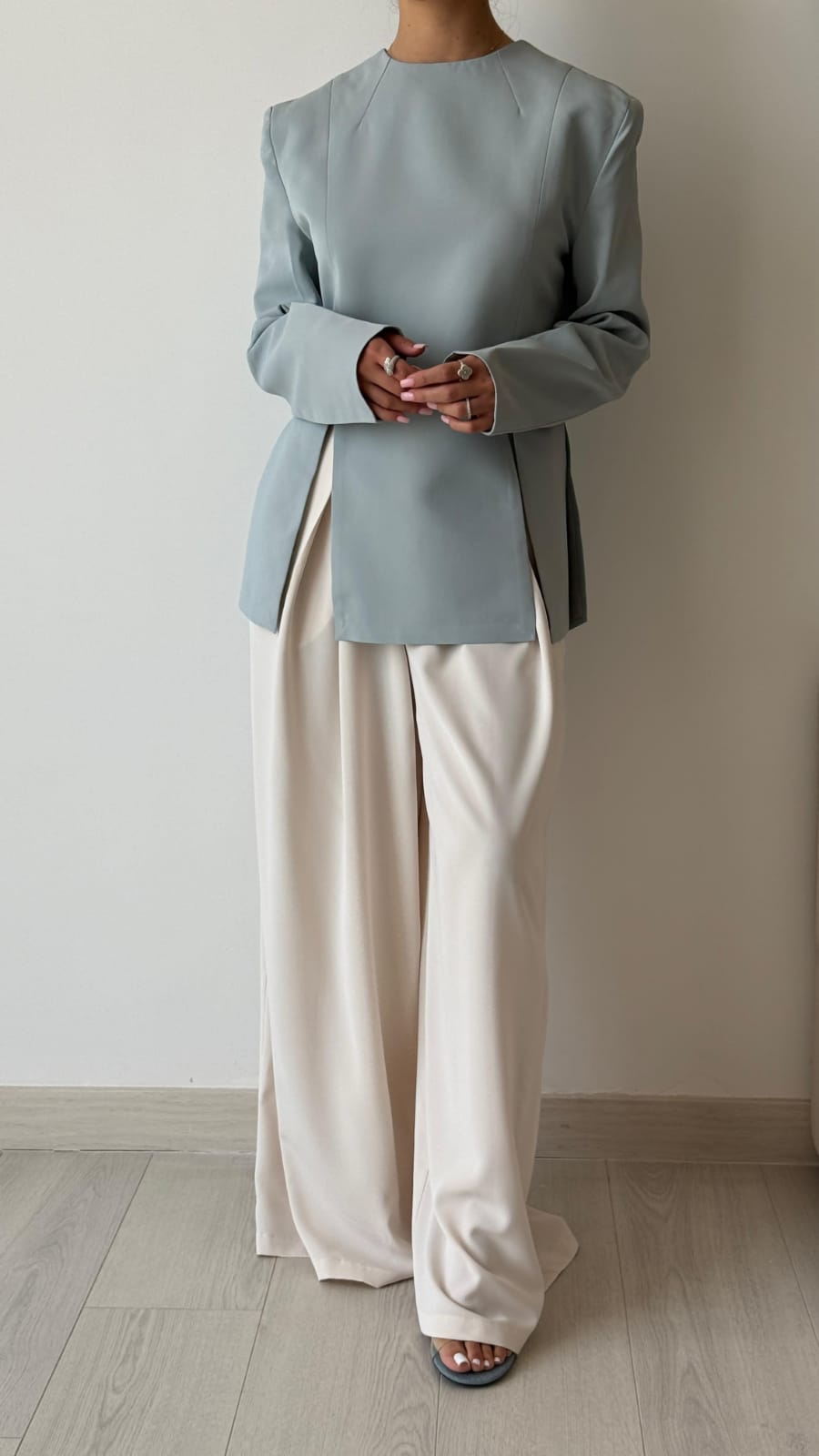 مجموعة السفر – الجزء العلوي ذو الفتحة الجانبية