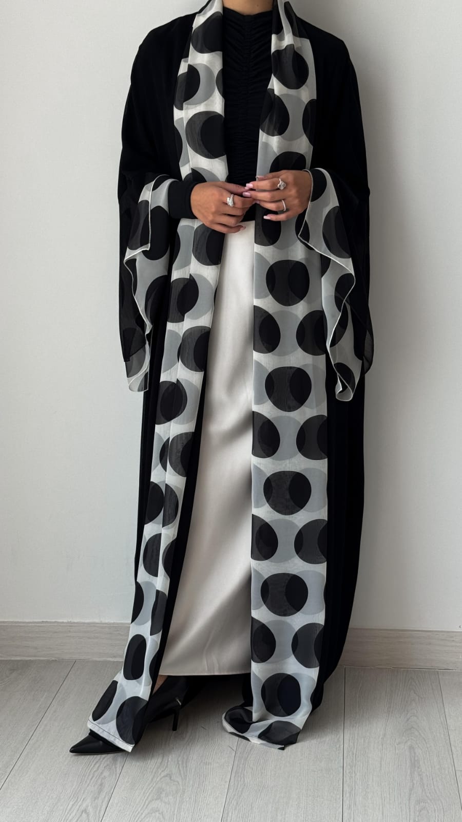 Monochrome “Limited”