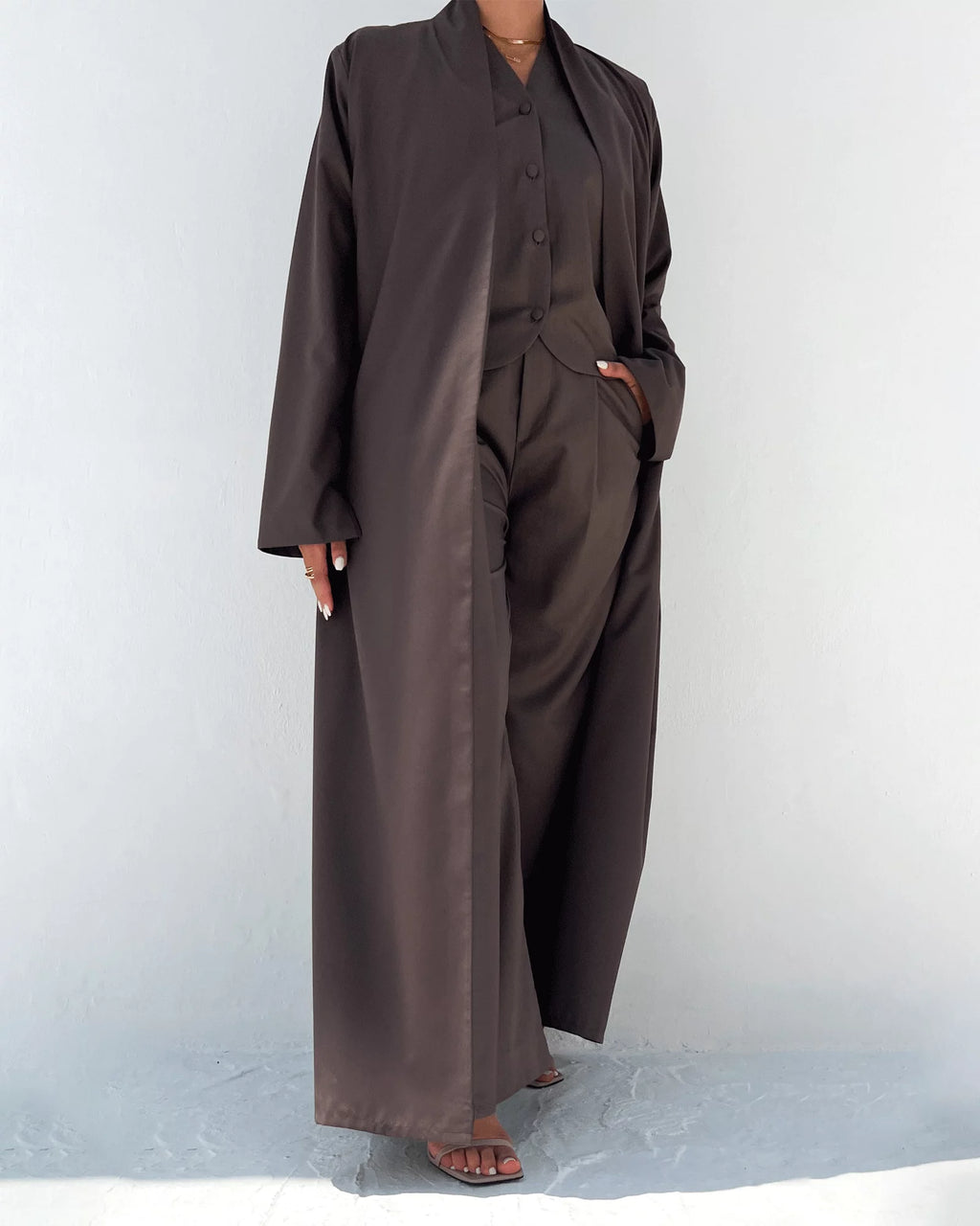 ساعة الشركات – هدوء الكثبان الرملية