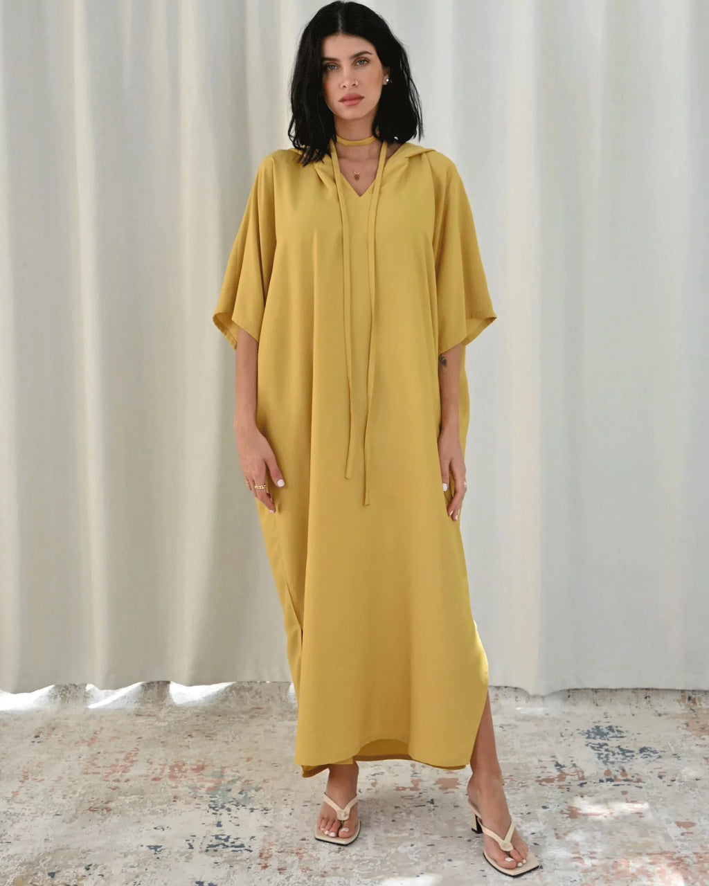 Hood Enchantress – Lemon