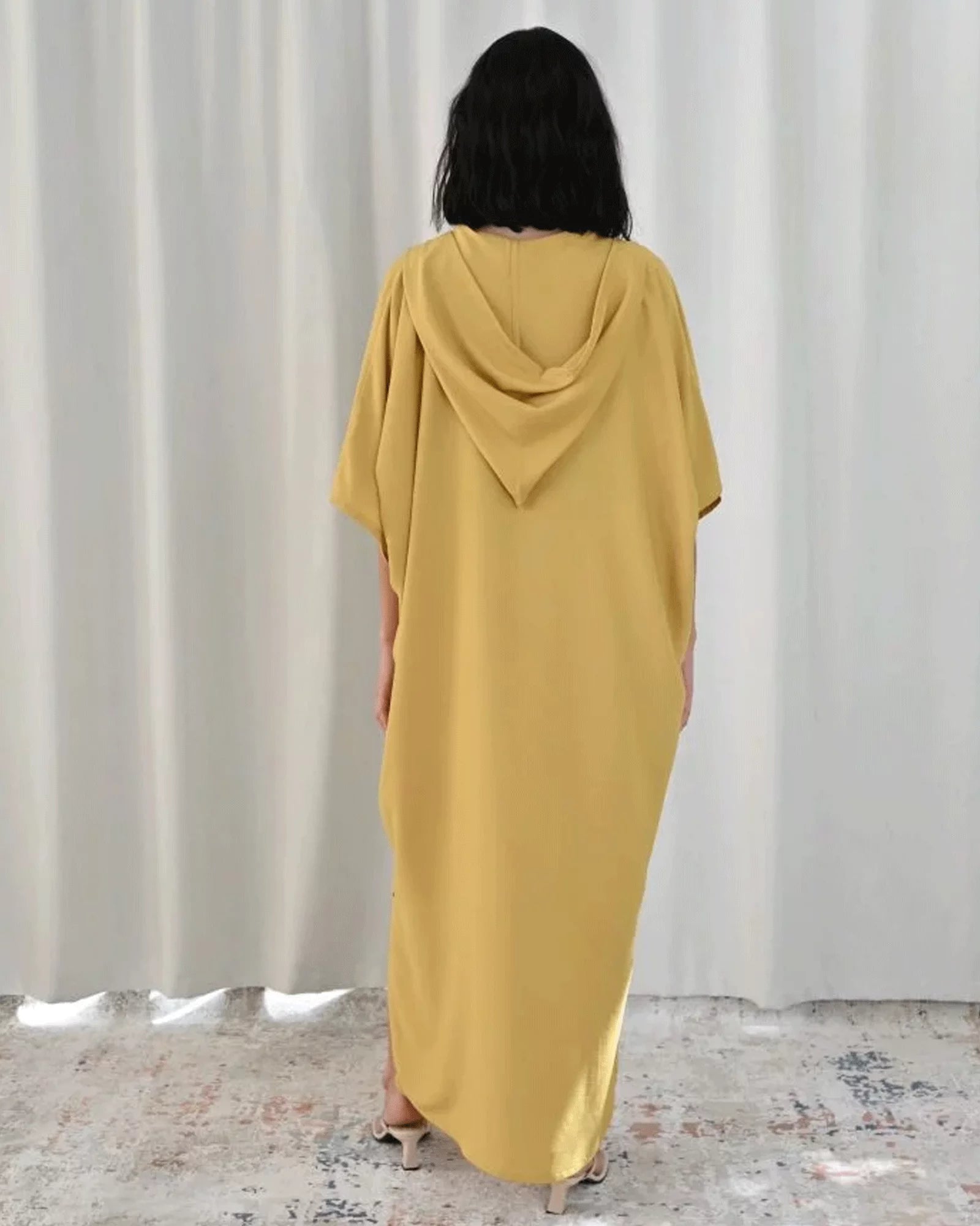 Hood Enchantress – Lemon