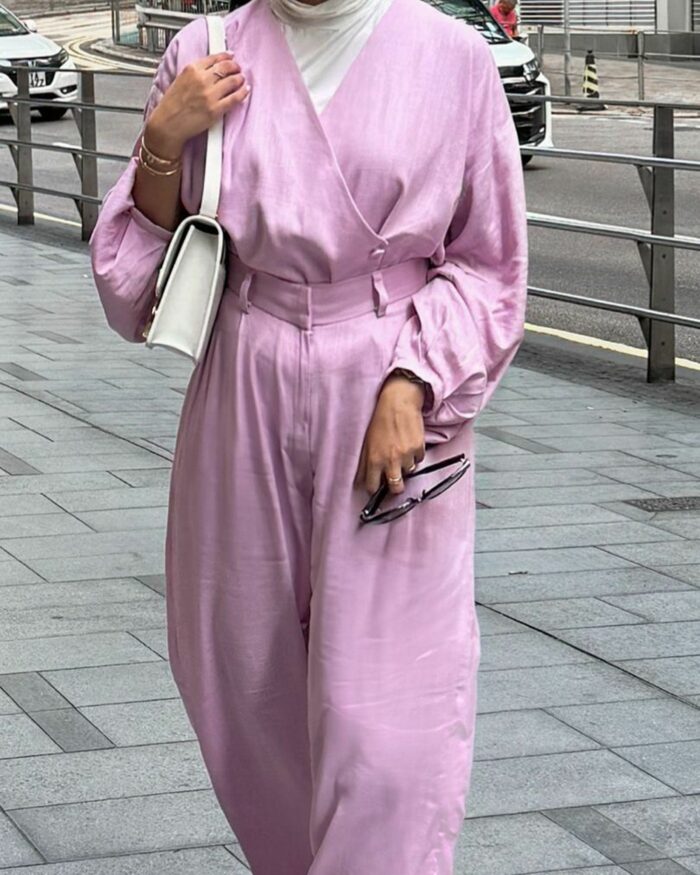 Travel set - The Pink Wrap Shirt - Image 1